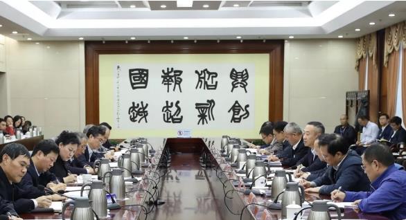 集團公司召開第一批“不忘初心、牢記使命”主題教育整治整改“回頭看”暨第二批工作推進會